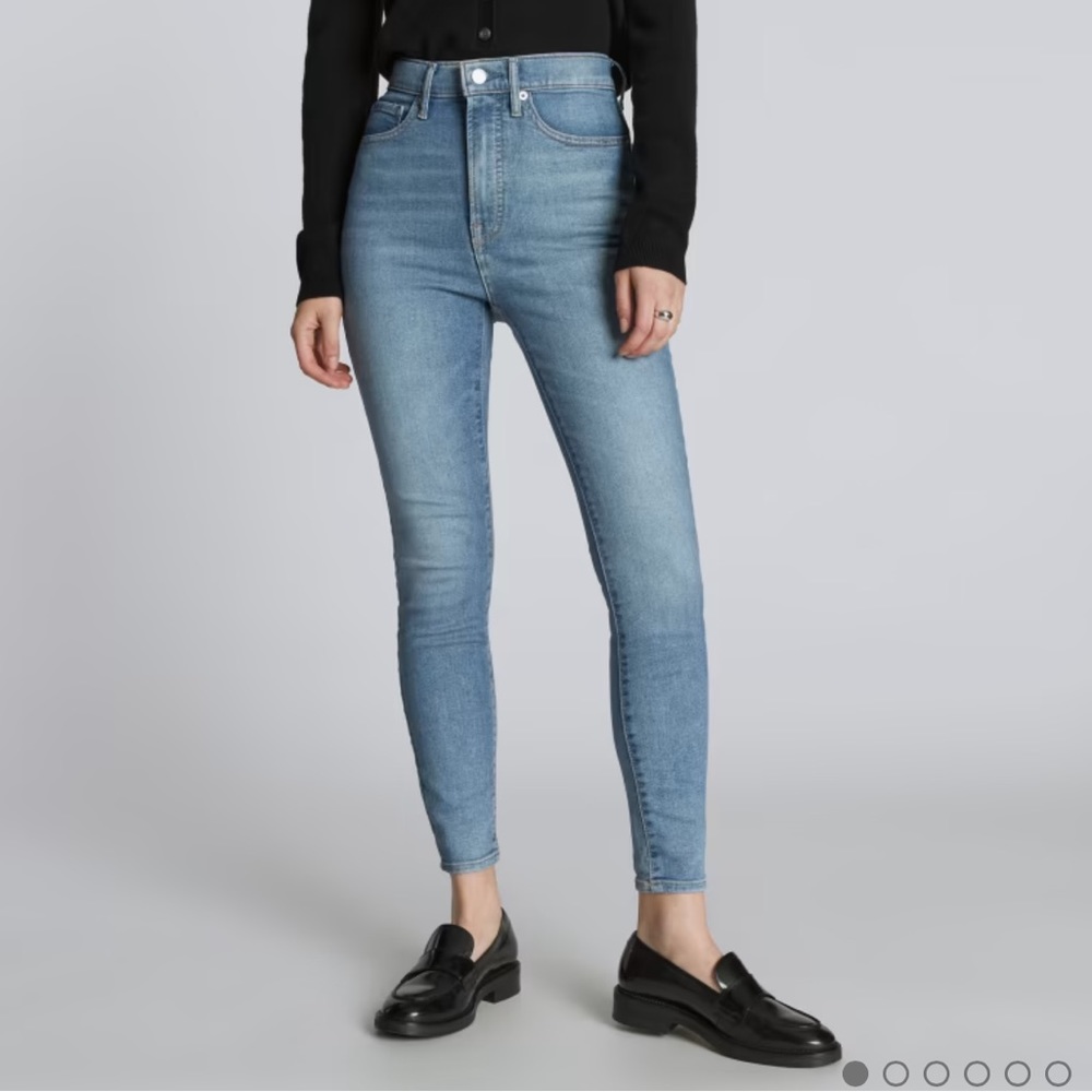 Everlane Curvy Way High Skinny Light Wash